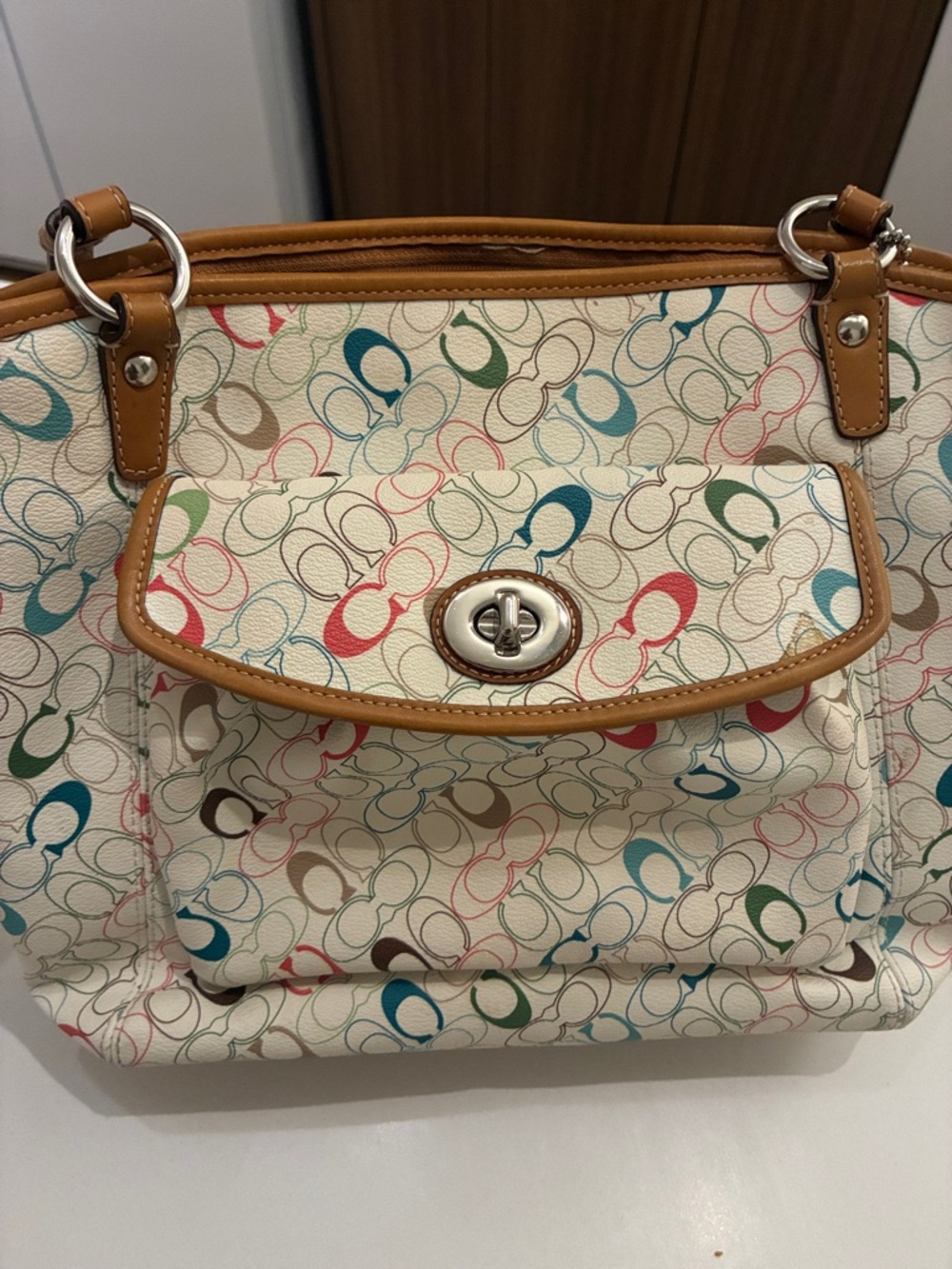 Vintage Coach Cream Multicolor Signature Tote with Tan Trim *MAKE AN OFFER*